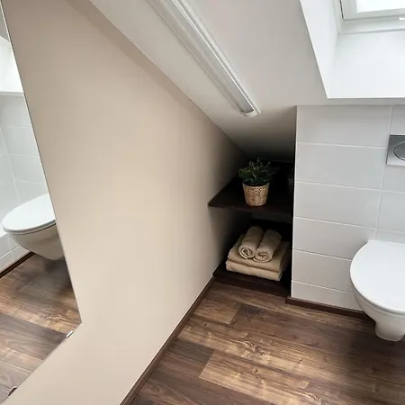 Lebenswert Lebenswert Iii *